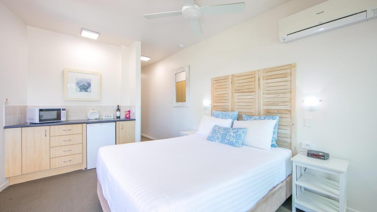 Yamba Beach Motel Bagian luar foto
