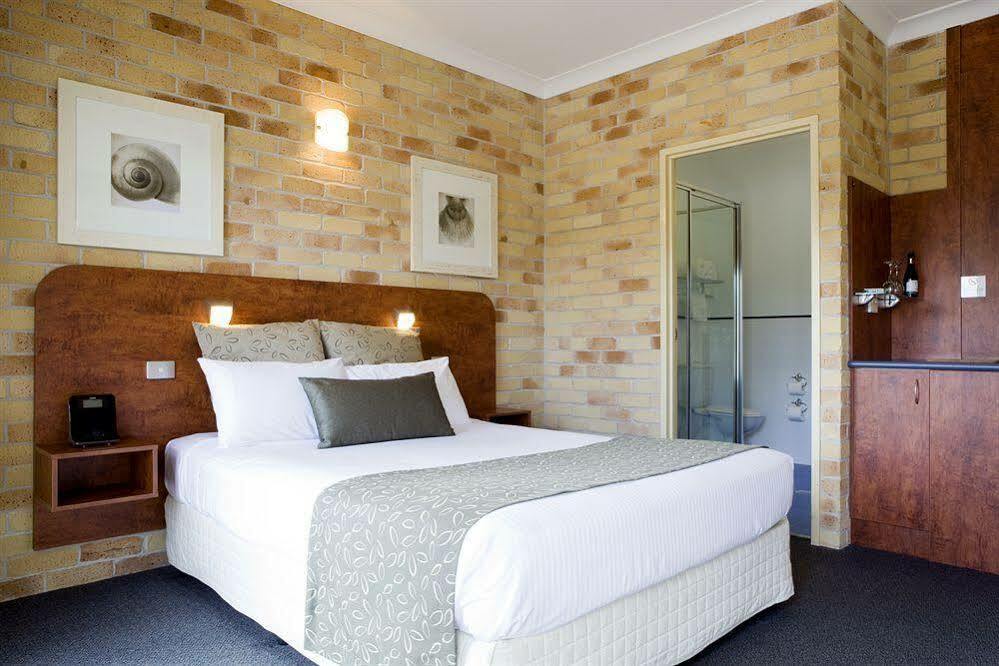 Yamba Beach Motel Bagian luar foto